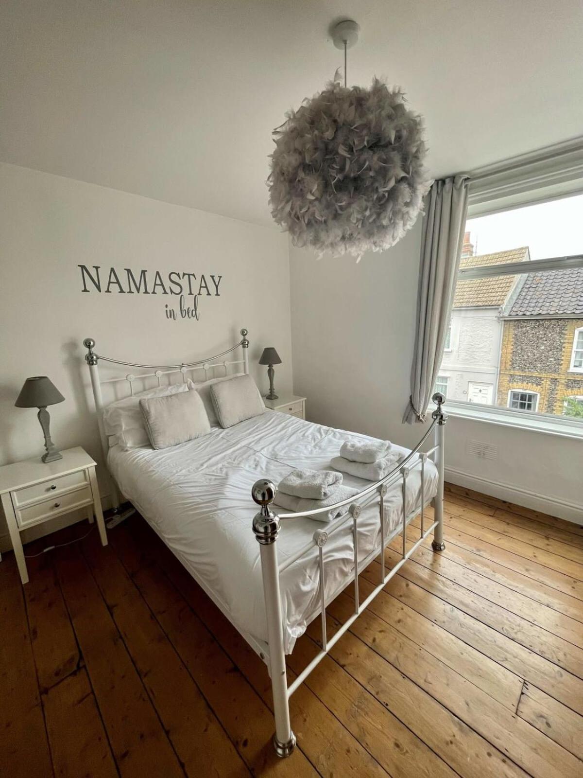 Bury St. Edmunds Cosy 2 Bedroom Victorian Townhouse In The Town Centre المظهر الخارجي الصورة